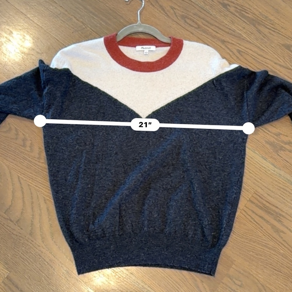Madewell Colorblock Yoke Pullover
Sweater Red and Navy Accents size S - Picture 5 of 6